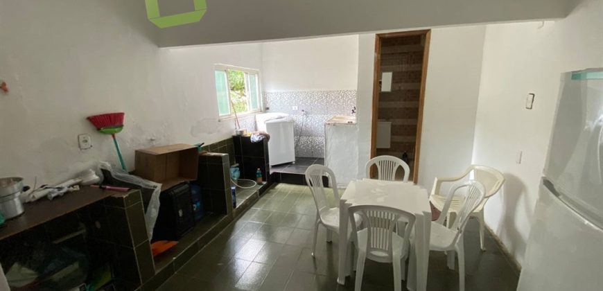 VENDA – Espaço com 2 Casas em Nova Iguaçu