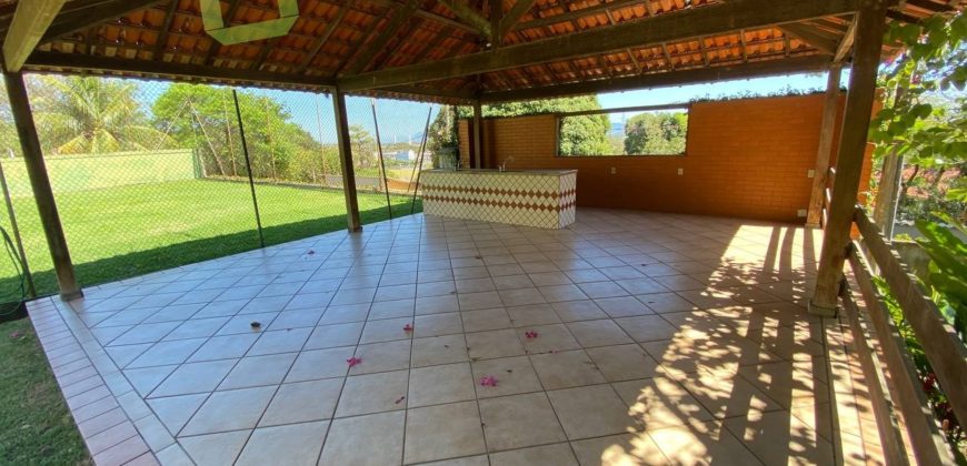 VENDA – Casa Alto Padrão no Club 34 – Nova Iguaçu