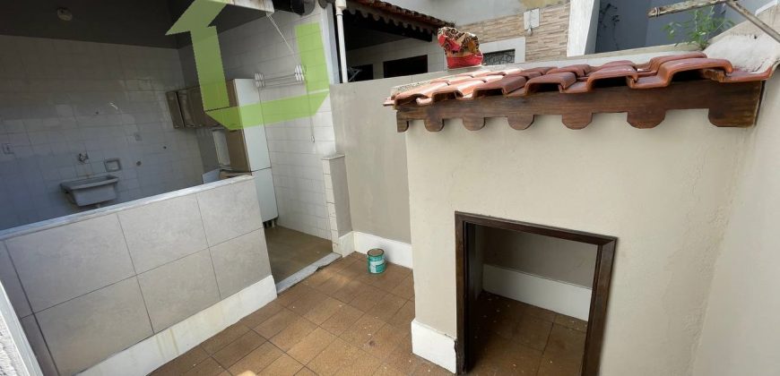 ALUGUEL – Casa Independente Com 3 Quartos no Bairro da Luz