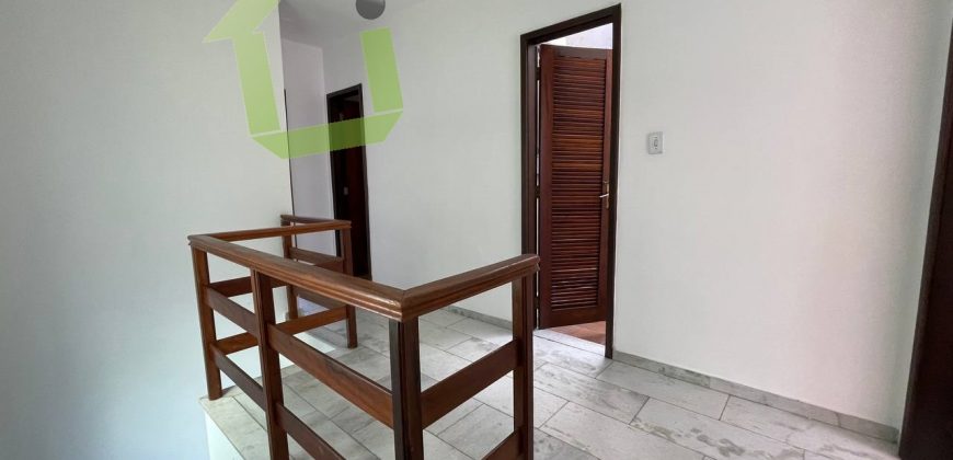 ALUGUEL – Casa Independente Com 3 Quartos no Bairro da Luz