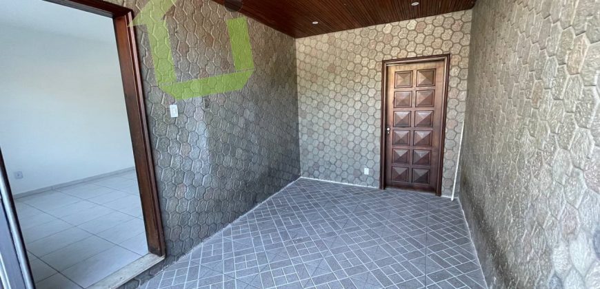 ALUGUEL – Casa Independente Com 3 Quartos no Bairro da Luz