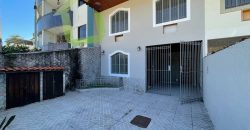 ALUGUEL – Casa Independente Com 3 Quartos no Bairro da Luz